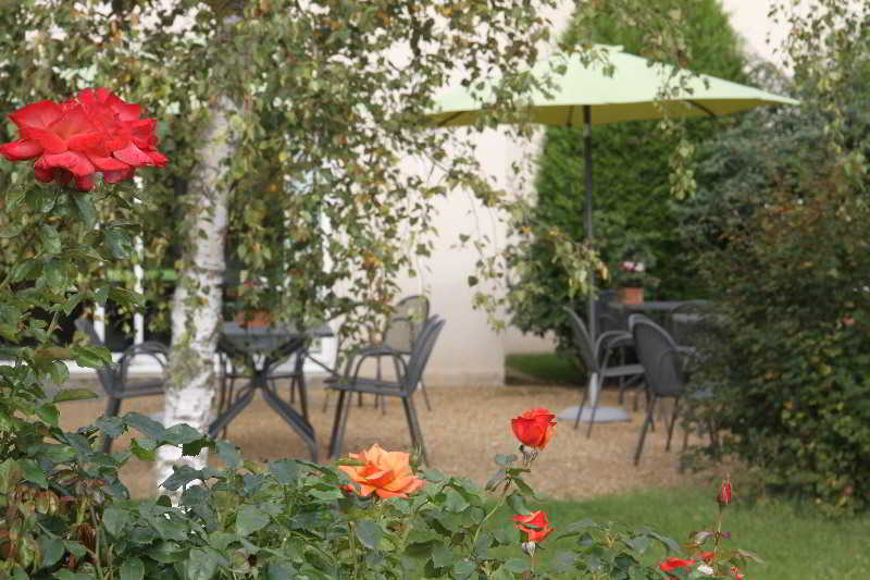 The Originals City, Hotel La Saulaie, Saumur Ouest Doue-la-Fontaine Bagian luar foto