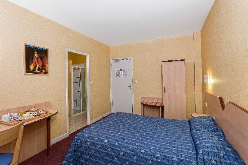 The Originals City, Hotel La Saulaie, Saumur Ouest Doue-la-Fontaine Bagian luar foto