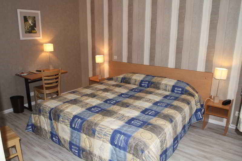 The Originals City, Hotel La Saulaie, Saumur Ouest Doue-la-Fontaine Bagian luar foto